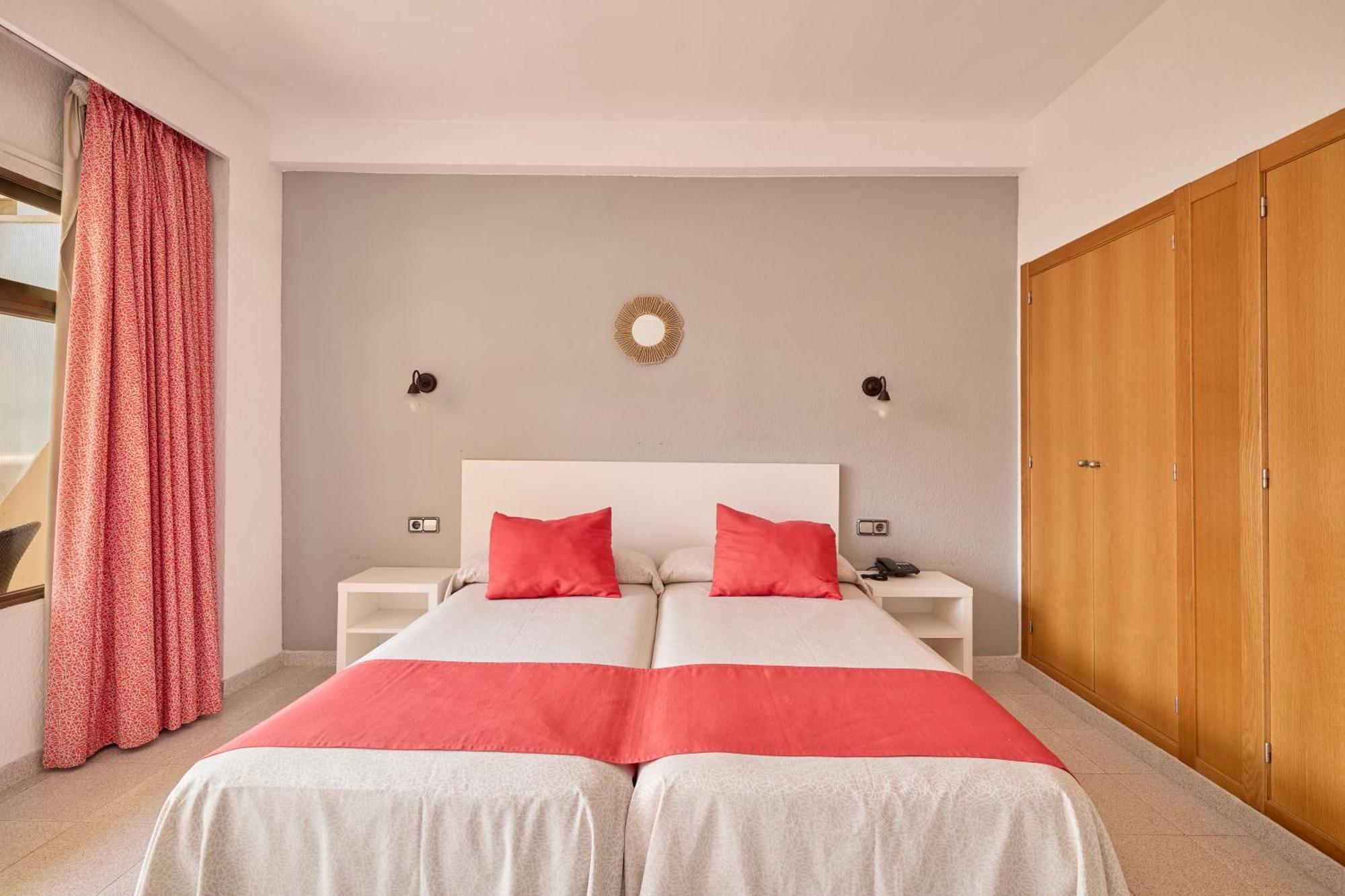 Apartamentos Isla Del Sol กานปาสติยา ภายนอก รูปภาพ
